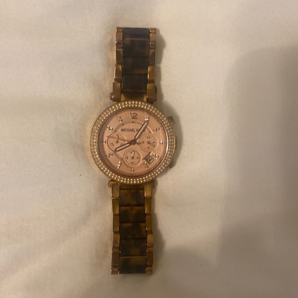 Michael Kors watch - Picture 1 of 2